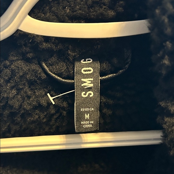 Trendy Black Teddy Jacket - Picture 2 of 10